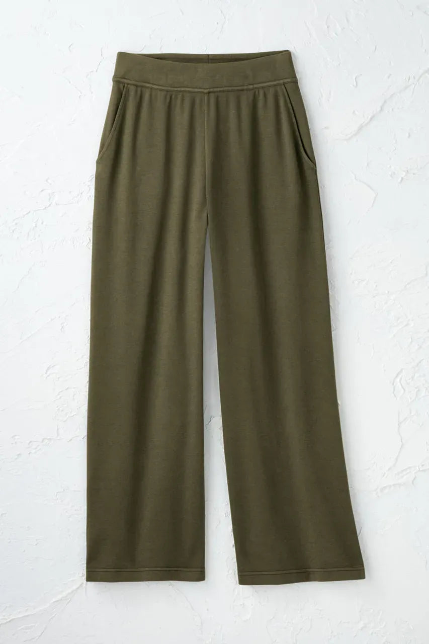 Endless Comfort Wide-Leg Cropped Pants