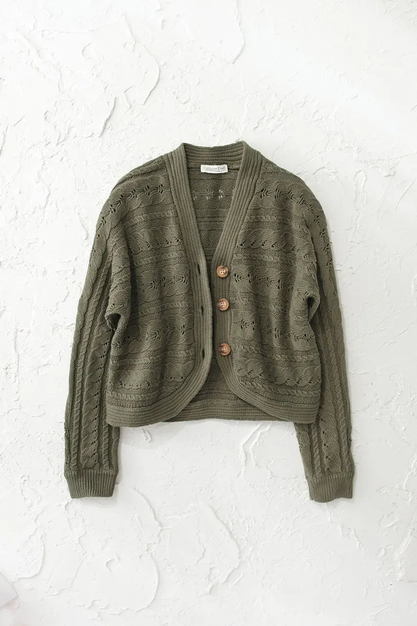 Cable Twist Shrug