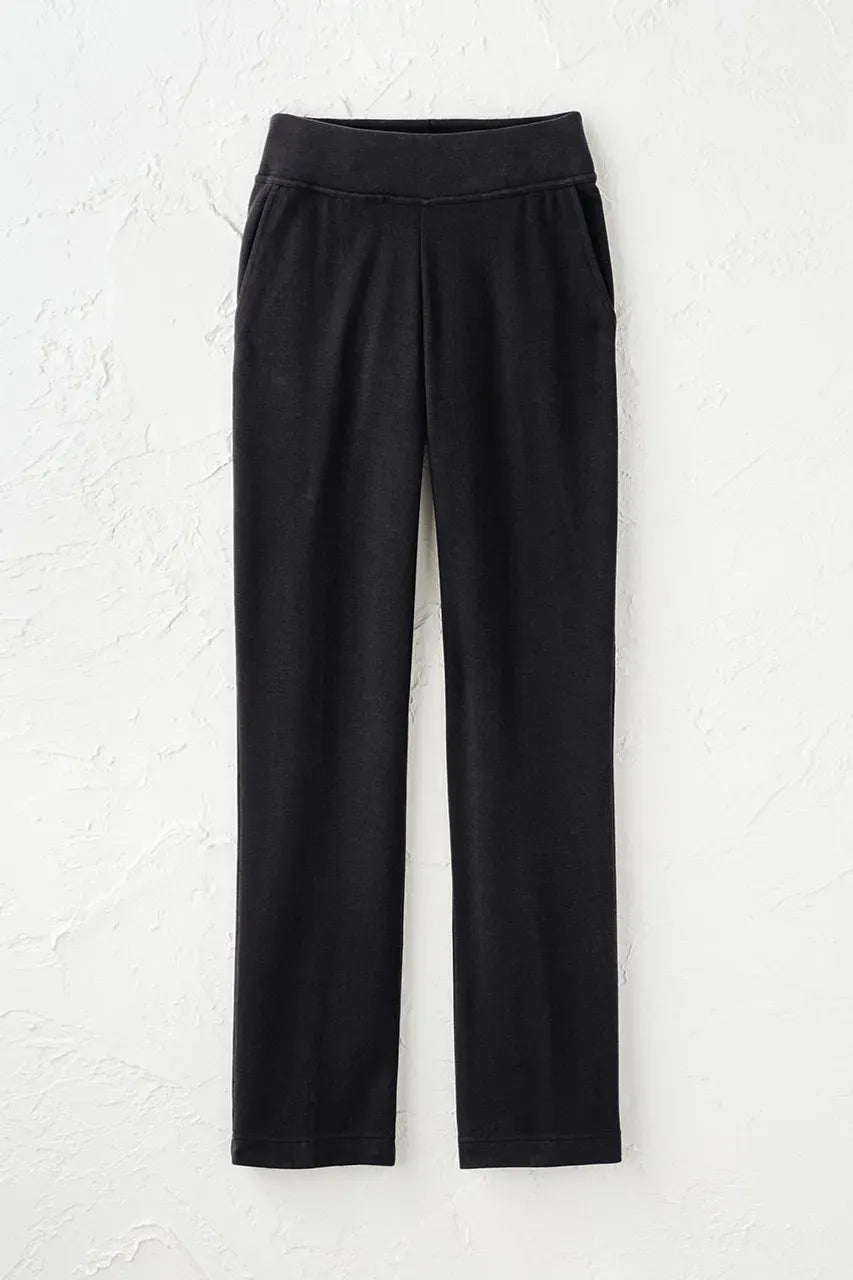 Endless Comfort Straight Leg Pants with Pockets