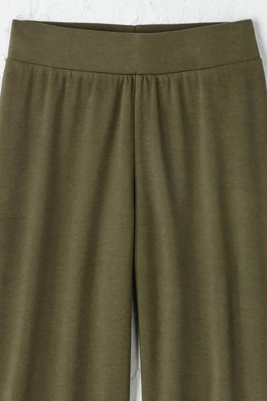 Endless Comfort Slim-Leg Pull-On Pants