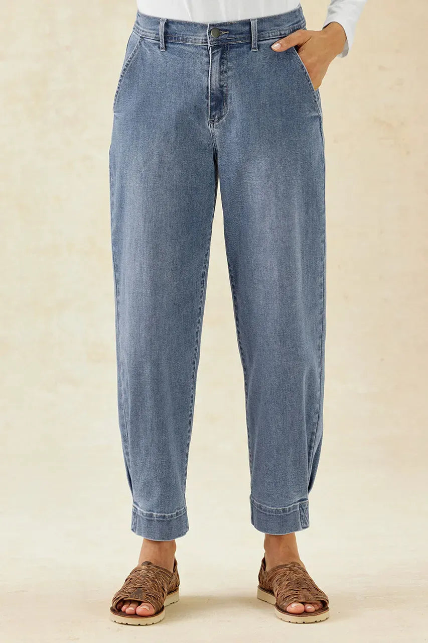 Lantern-Leg Jeans