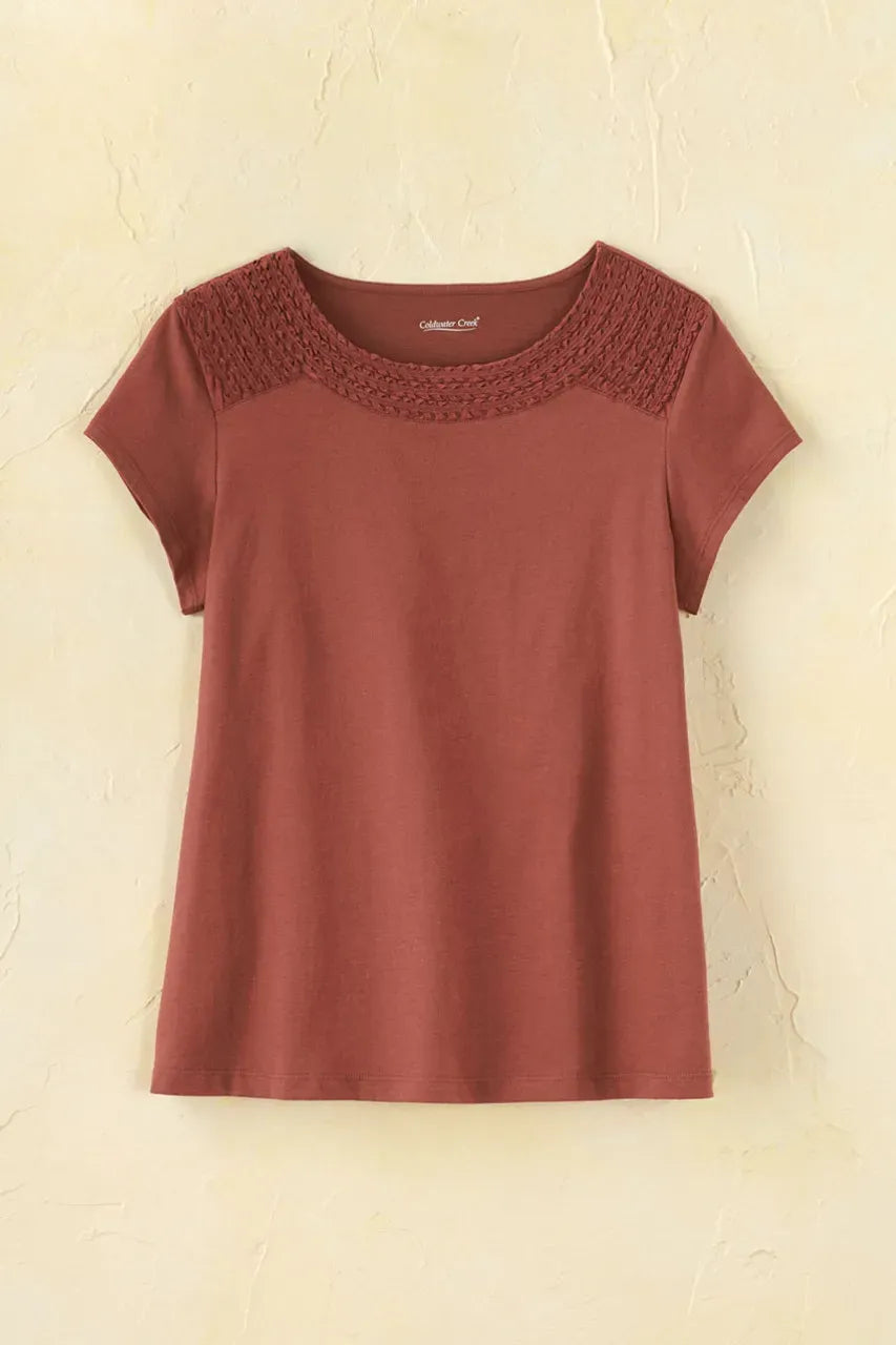 Clarissa Tee
