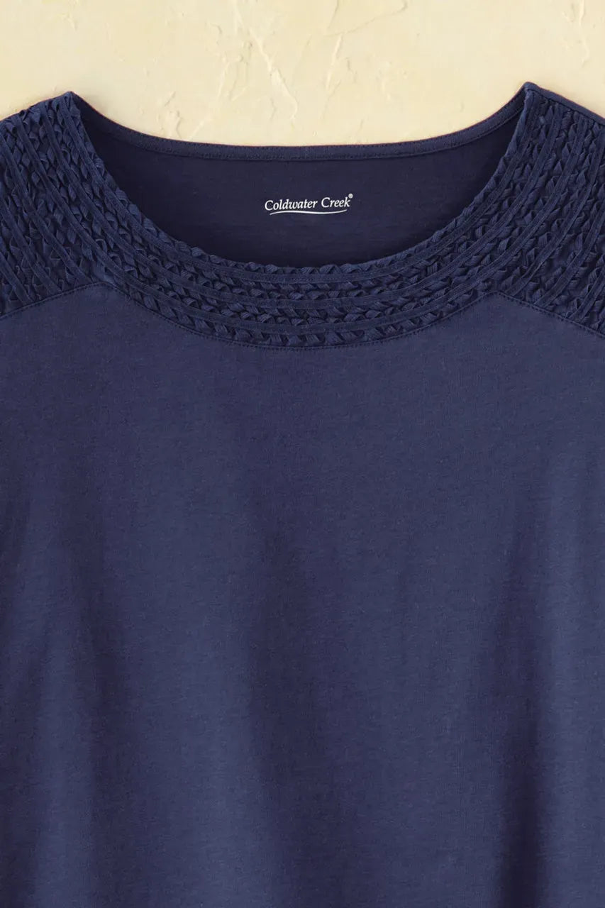 Clarissa Tee