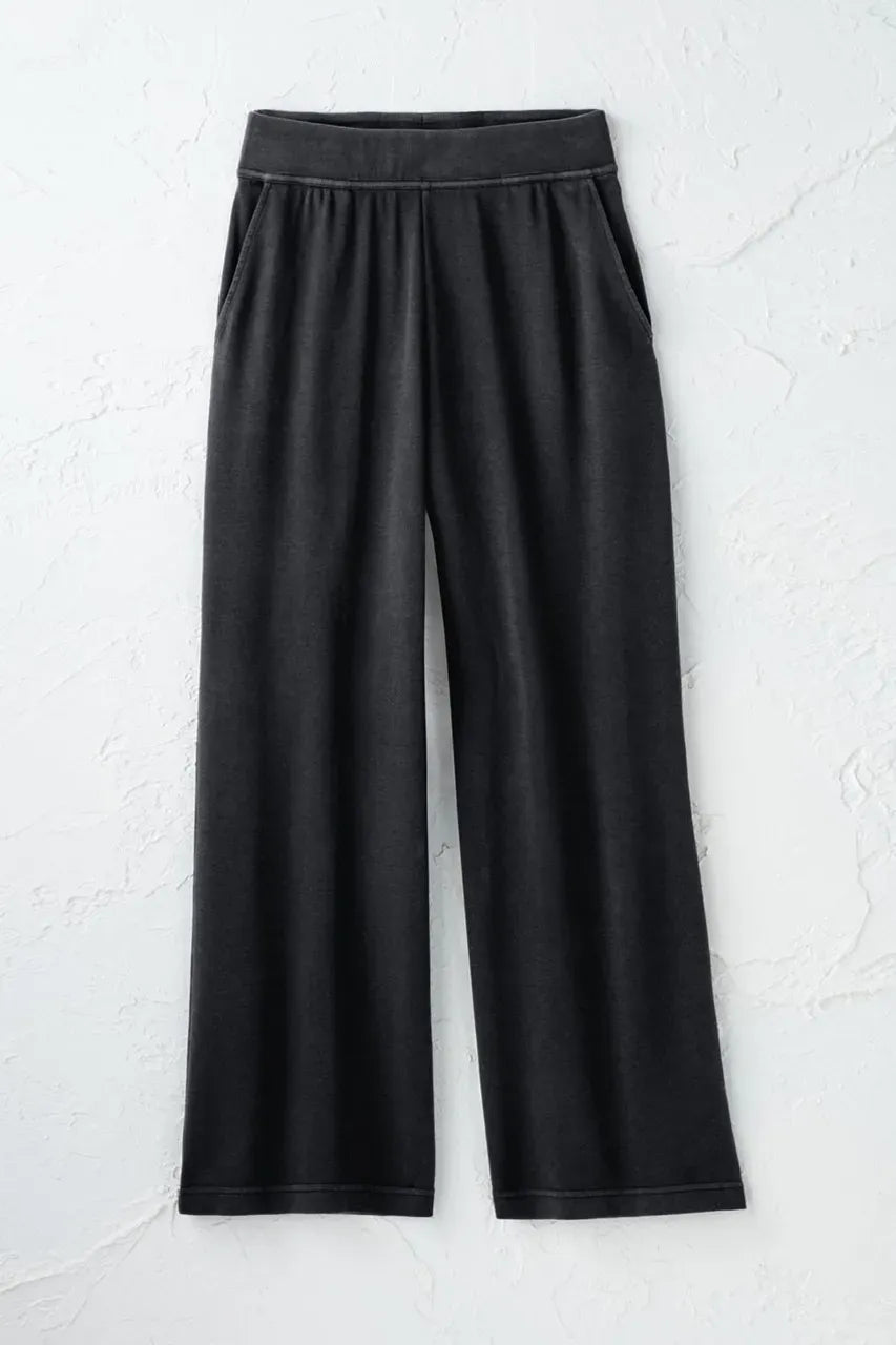 Endless Comfort Wide-Leg Cropped Pants