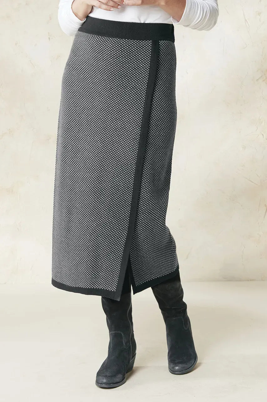 Bird’s-Eye Sweater Skirt