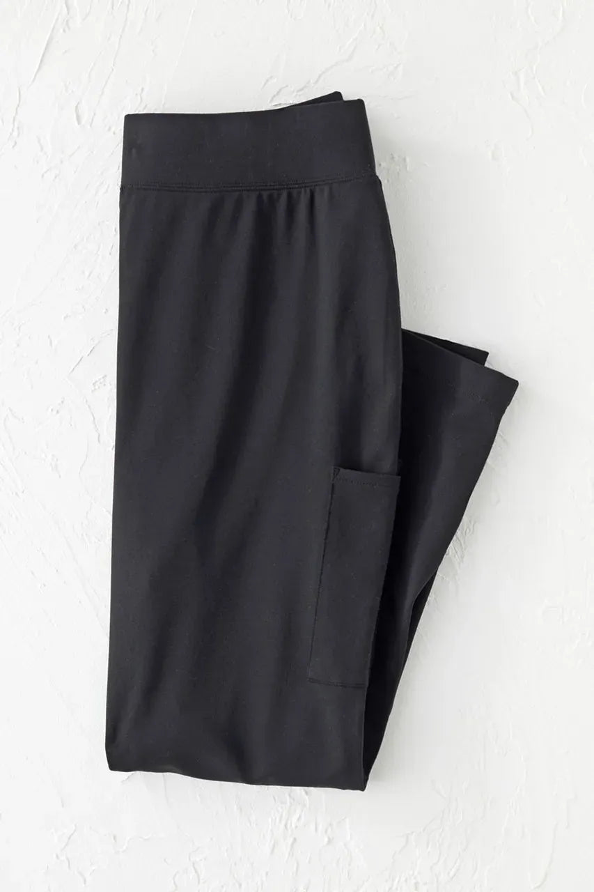 FlexFit Cropped Pants