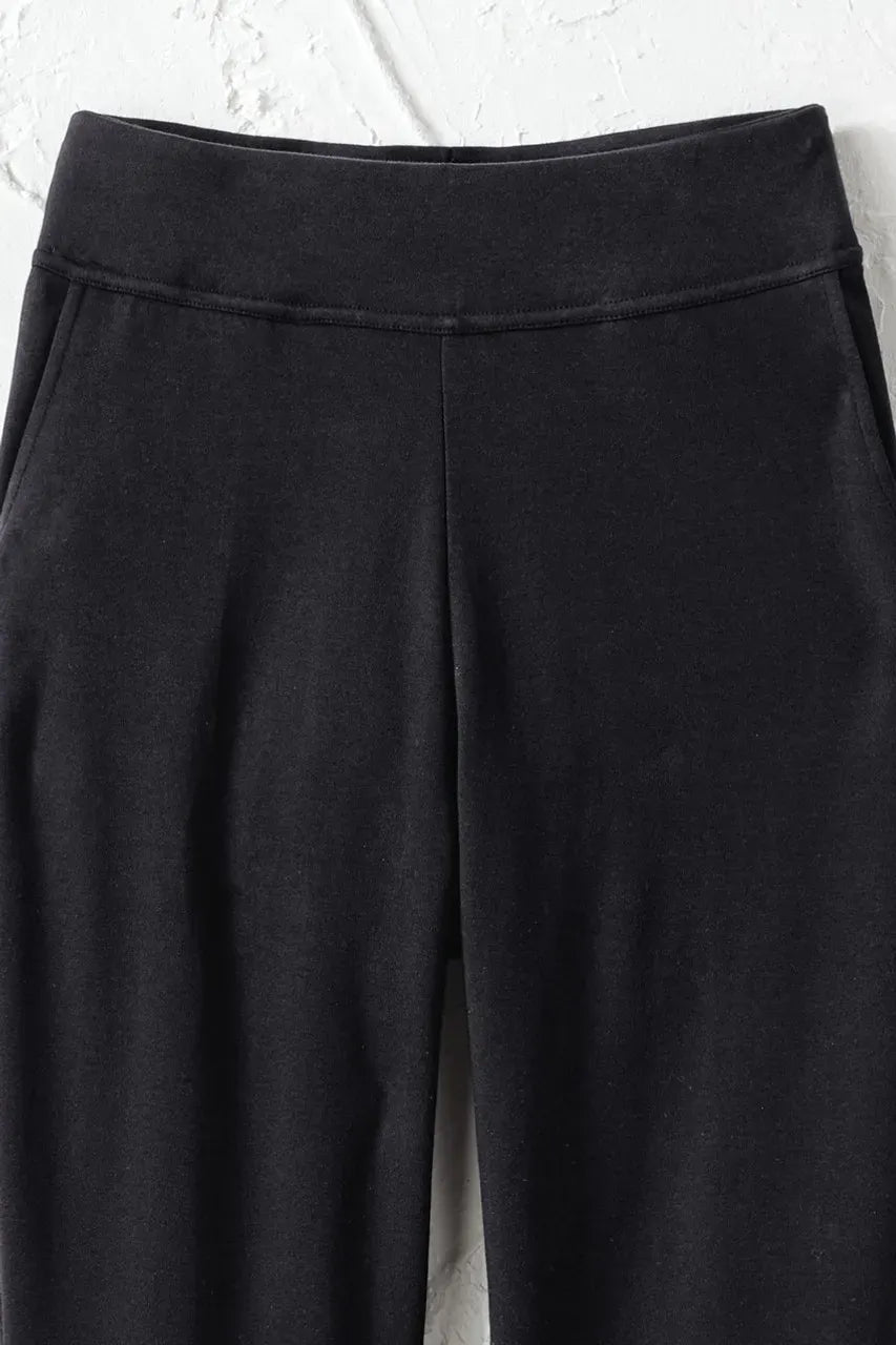 Endless Comfort Slim Leg Pants with Pockets
