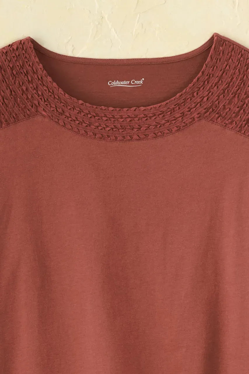 Clarissa Tee
